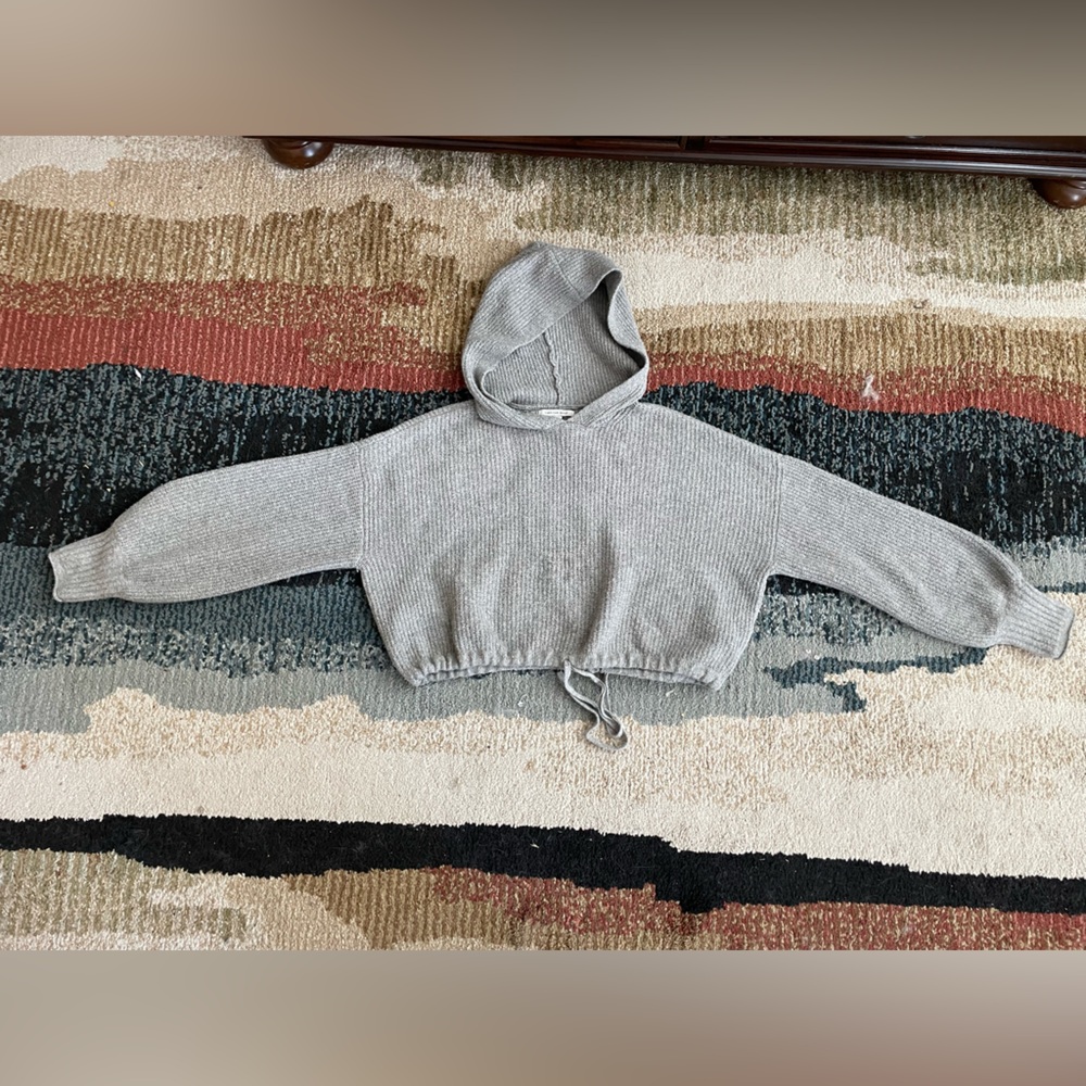 American Eagle Woman’s S Casual Gray Cropped Hooded Sweater Drawstring Waist